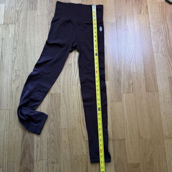 Free People Movement High-Rise 7/8 Length Good Karma Leggings Brown Size XS/S - Picture 7 of 15